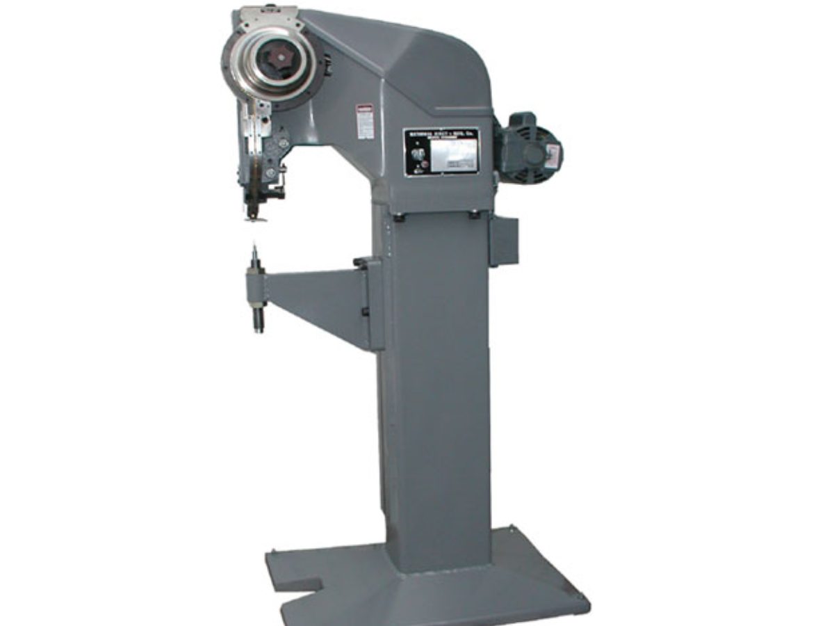 Rivet Machine Riveth
