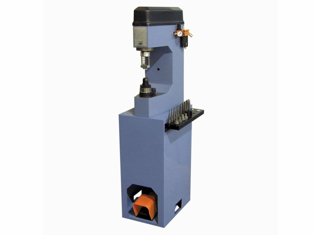 Robert 26 6 4